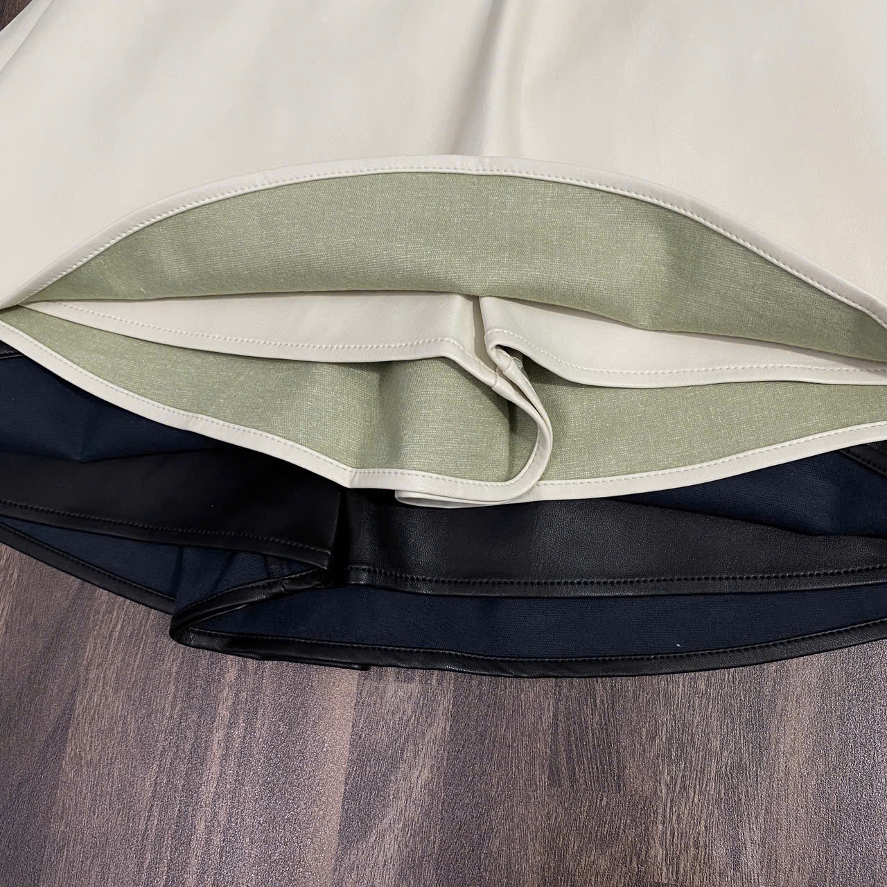 Chân váy da ngắn ( ĐEN )_thumbnail_10