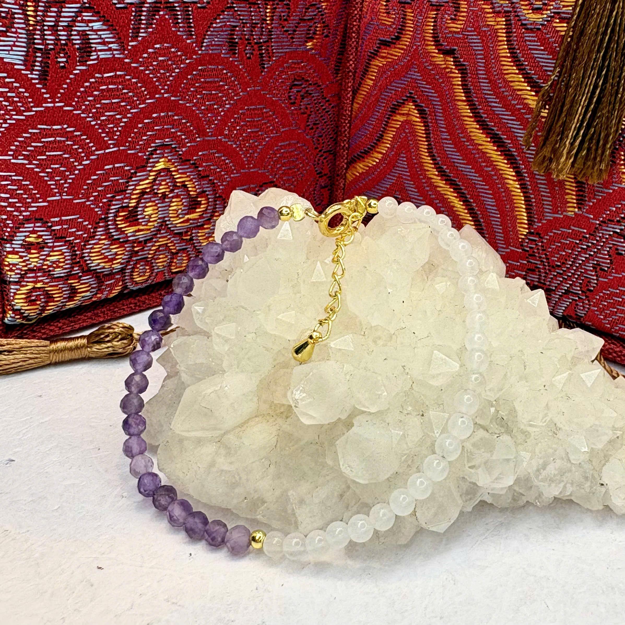 Vòng tay phong thuỷ thạch anh tím trắng_thumbnail_3