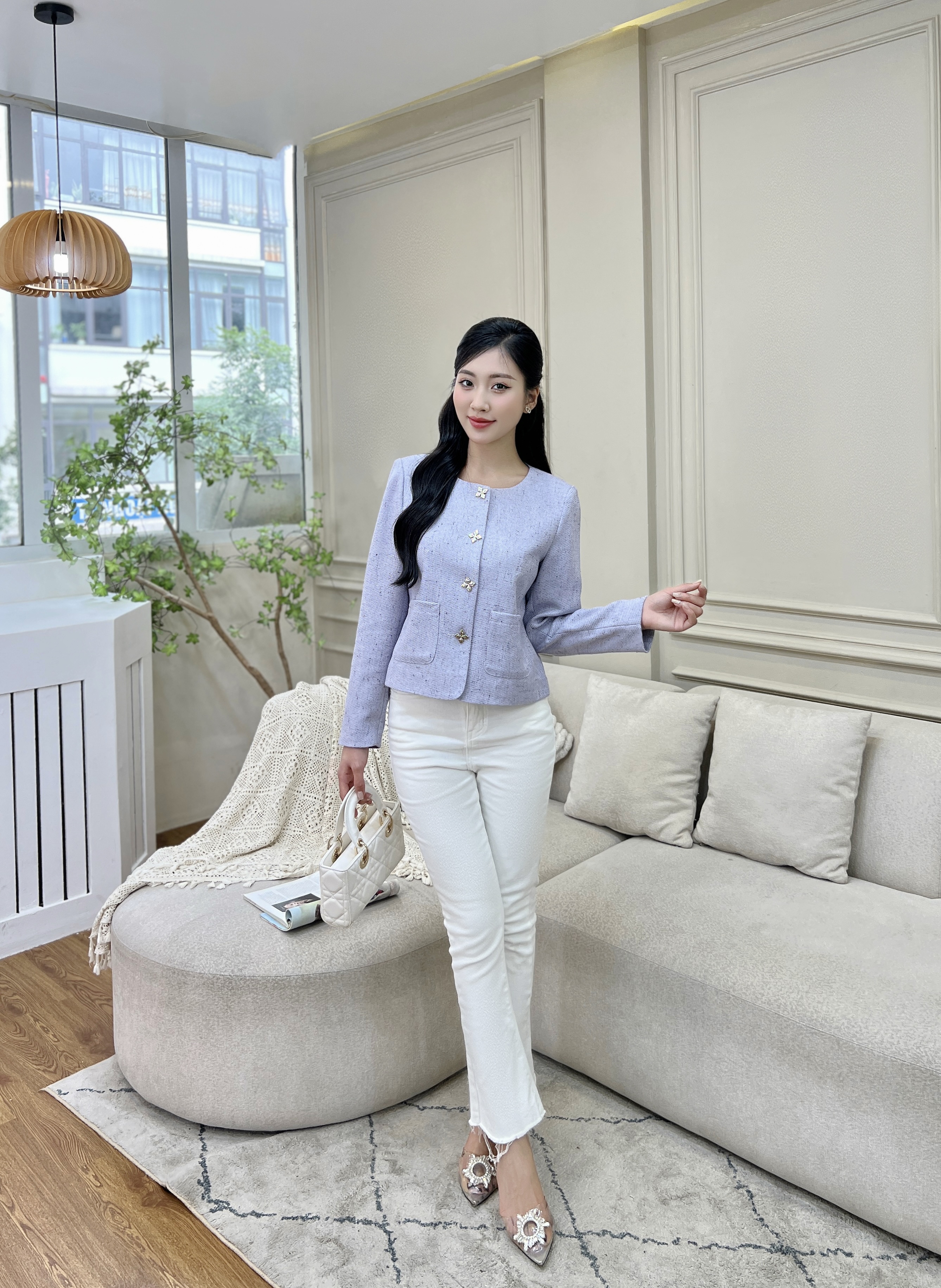 ÁO KHOÁC DẠ NỮ TÍM LAVENDER NARSIS CAO CẤP CHẤT VẢI DÀY DẶN 2 LỚP, DÀI TAY CÓ ĐỆM VAI, ĐÍNH KHUY ..._thumbnail_2