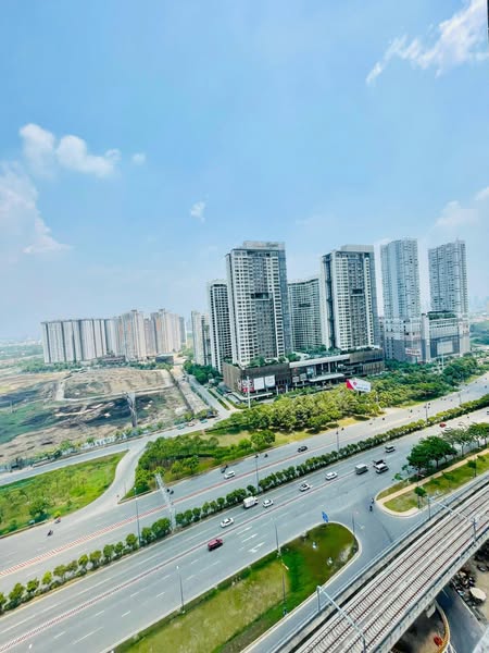 Chuyển nhượng căn hộ 2PN đang có sẵn HĐ thuê, phù hợp với khách hàng mua đầu tư 