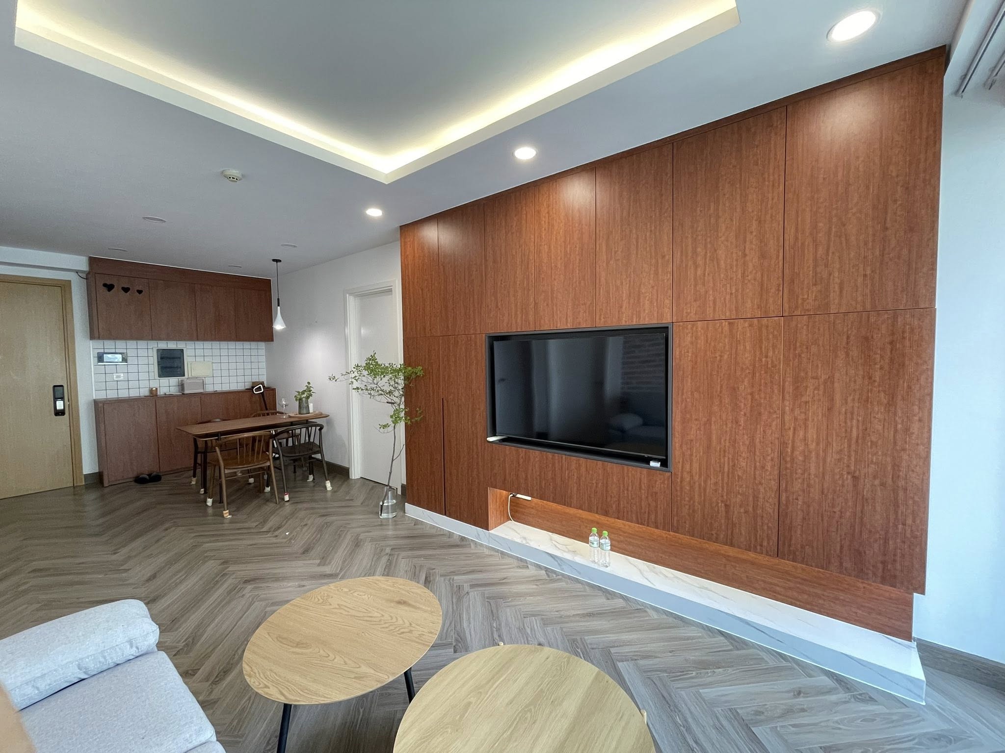 TIN THẬT 100% - VISTA VERDE CHO THUÊ 2PN ORCHID NỘI THẤT XỊN MỚI