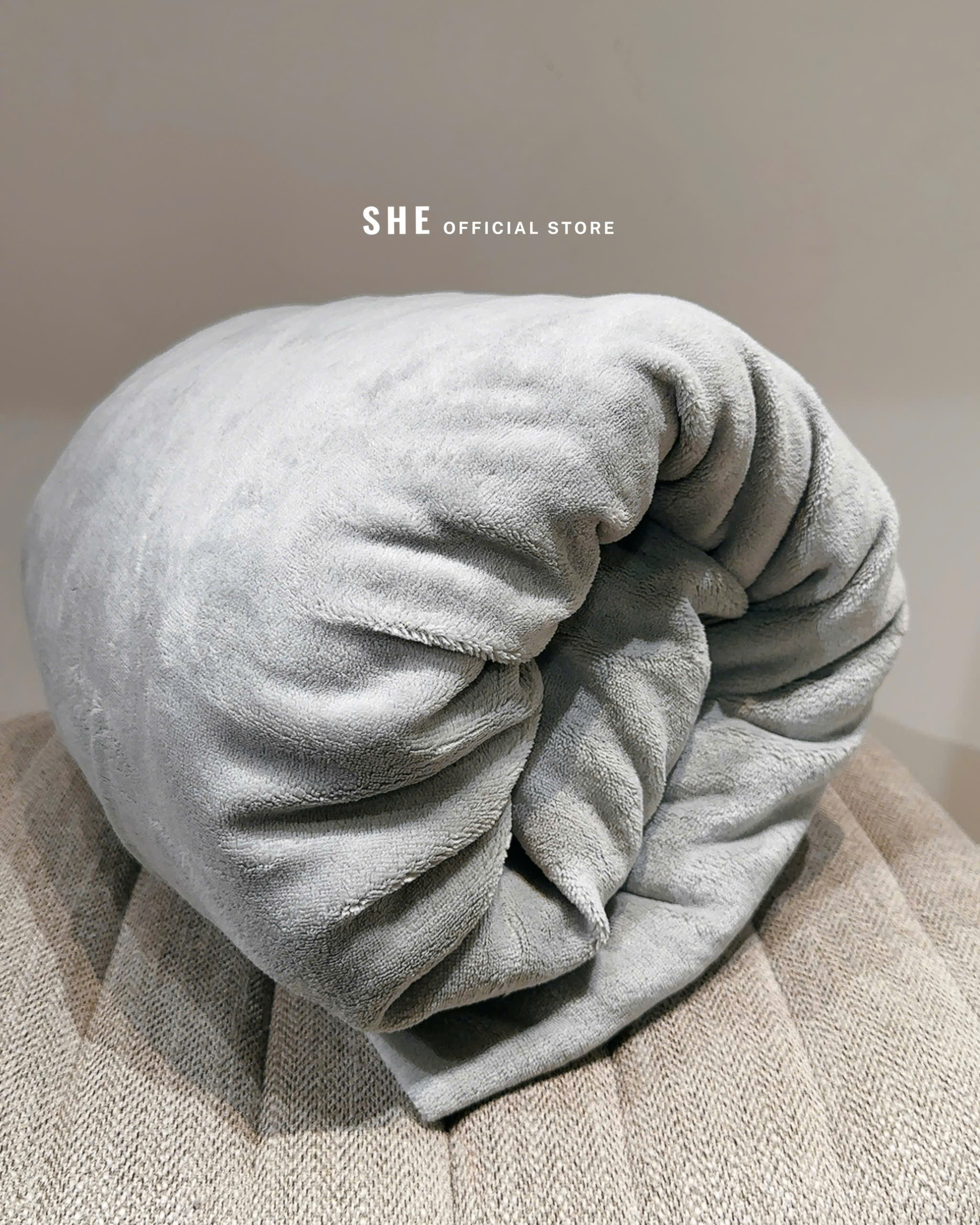 H832 SET DRAP GIƯỜNG + 2 BAO GỐI HILTON_thumbnail_1