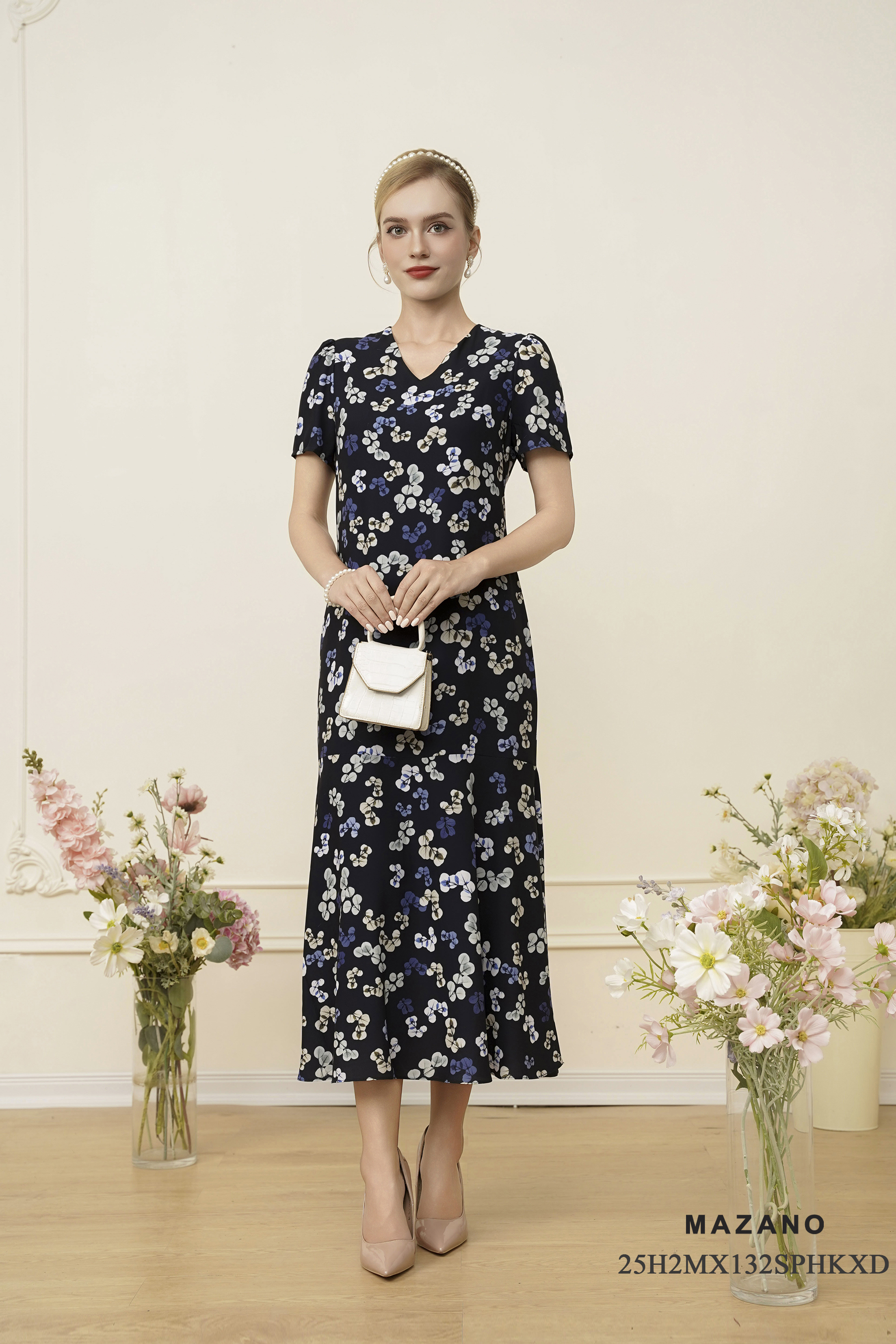 Maxi suông Vải thô Họa tiết hoa lá cách điệu Cổ V Tay ngắn Dài váy tới mắt cá