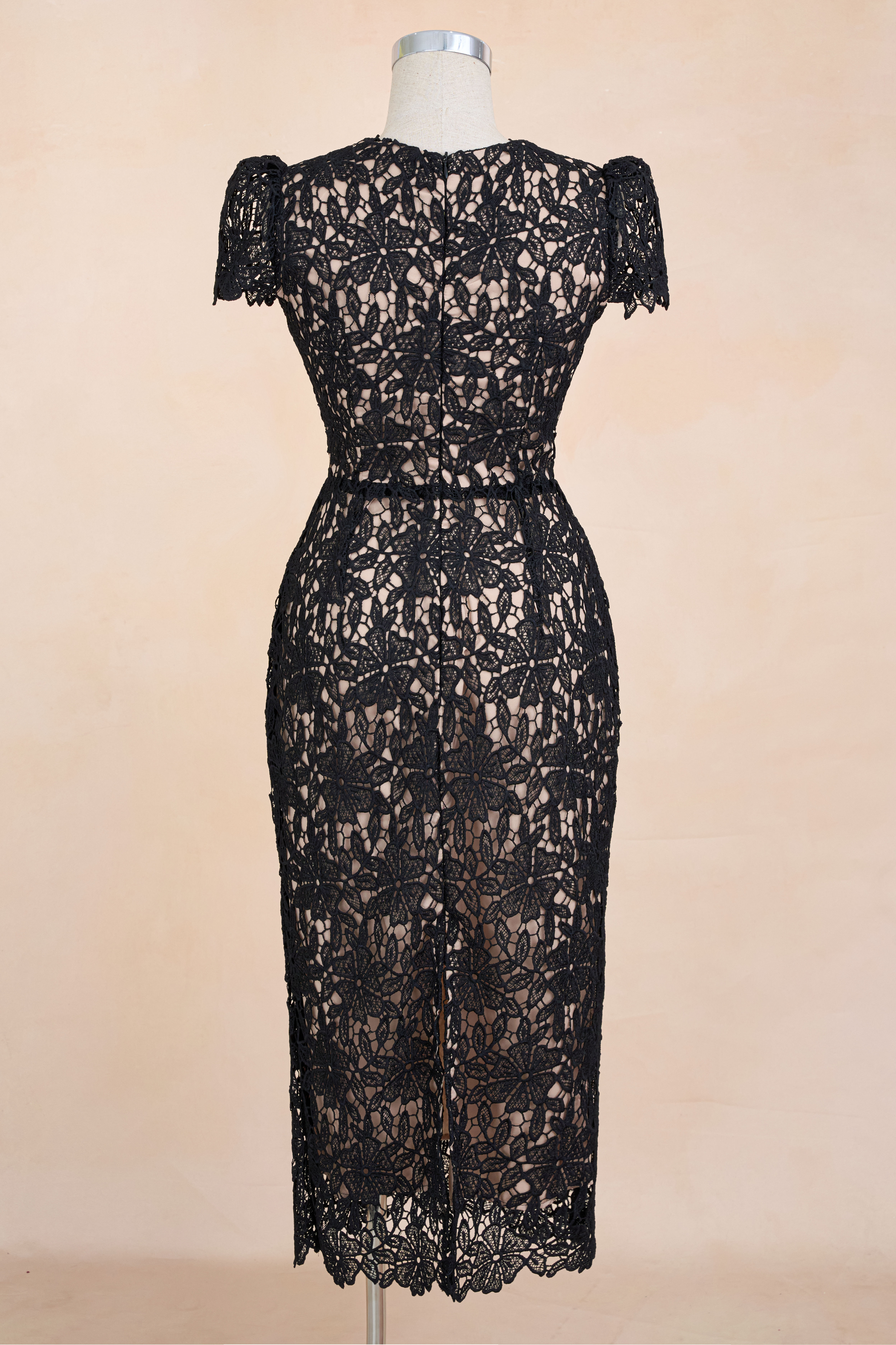 Đầm Bút Chì Ren Cổ V TB_thumbnail_6