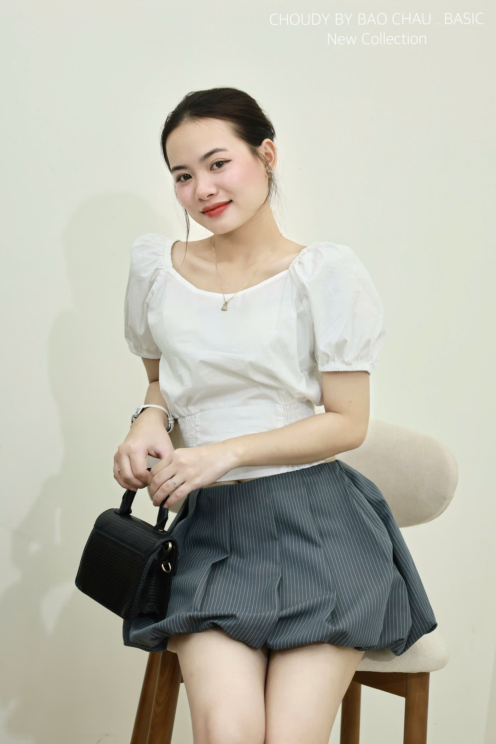 SALE U318 ÁO KIỂU TRẮNG_thumbnail_7