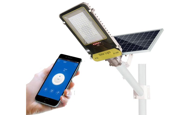 Điều khiển đèn năng lượng mặt trời bằng điện thoại: Có thực sự cần thiết?