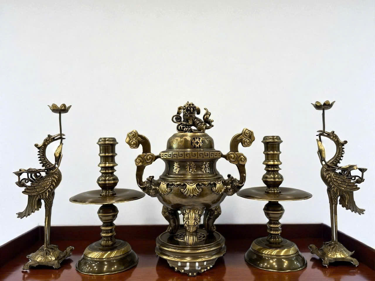 Bộ ngũ sự hoa sòi đồng vàng thau làm màu giả cổ cao 45cm 