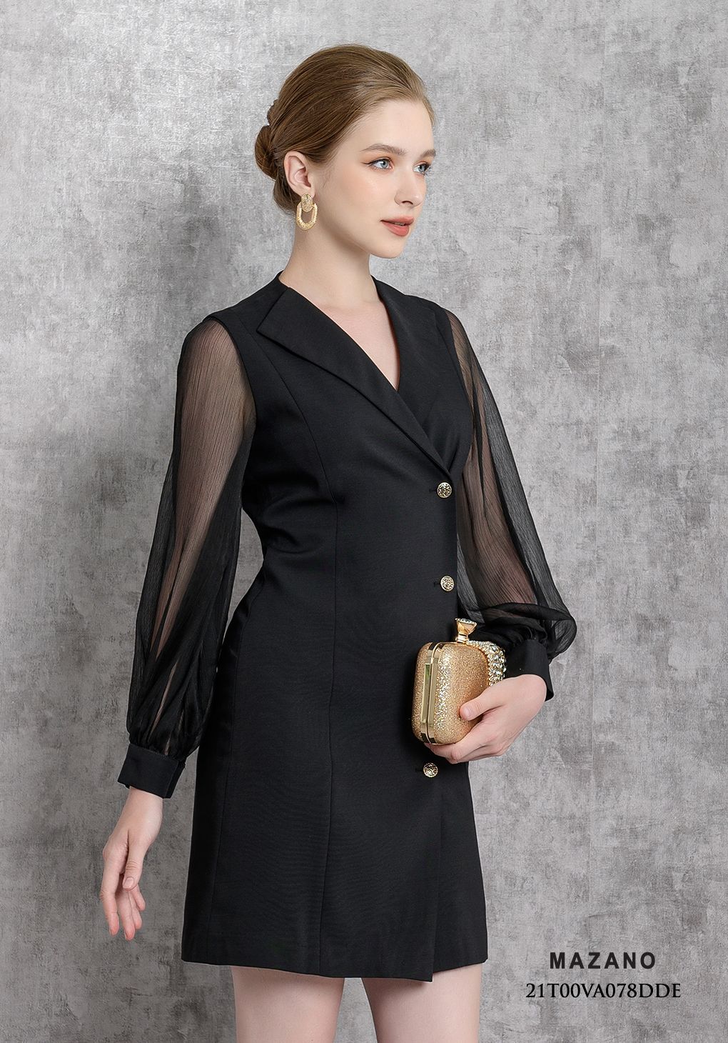 Đầm vest đen tay bồng cách điệu 21T00VA078DDE