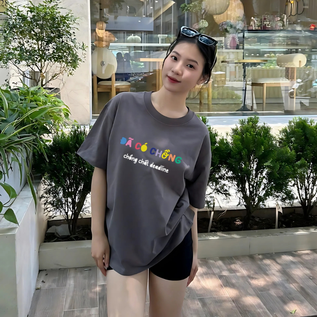 Áo thun nữ form oversize rộng local brand We Tee in chữ vô tri, Làm vì đam mê - T031_thumbnail_3