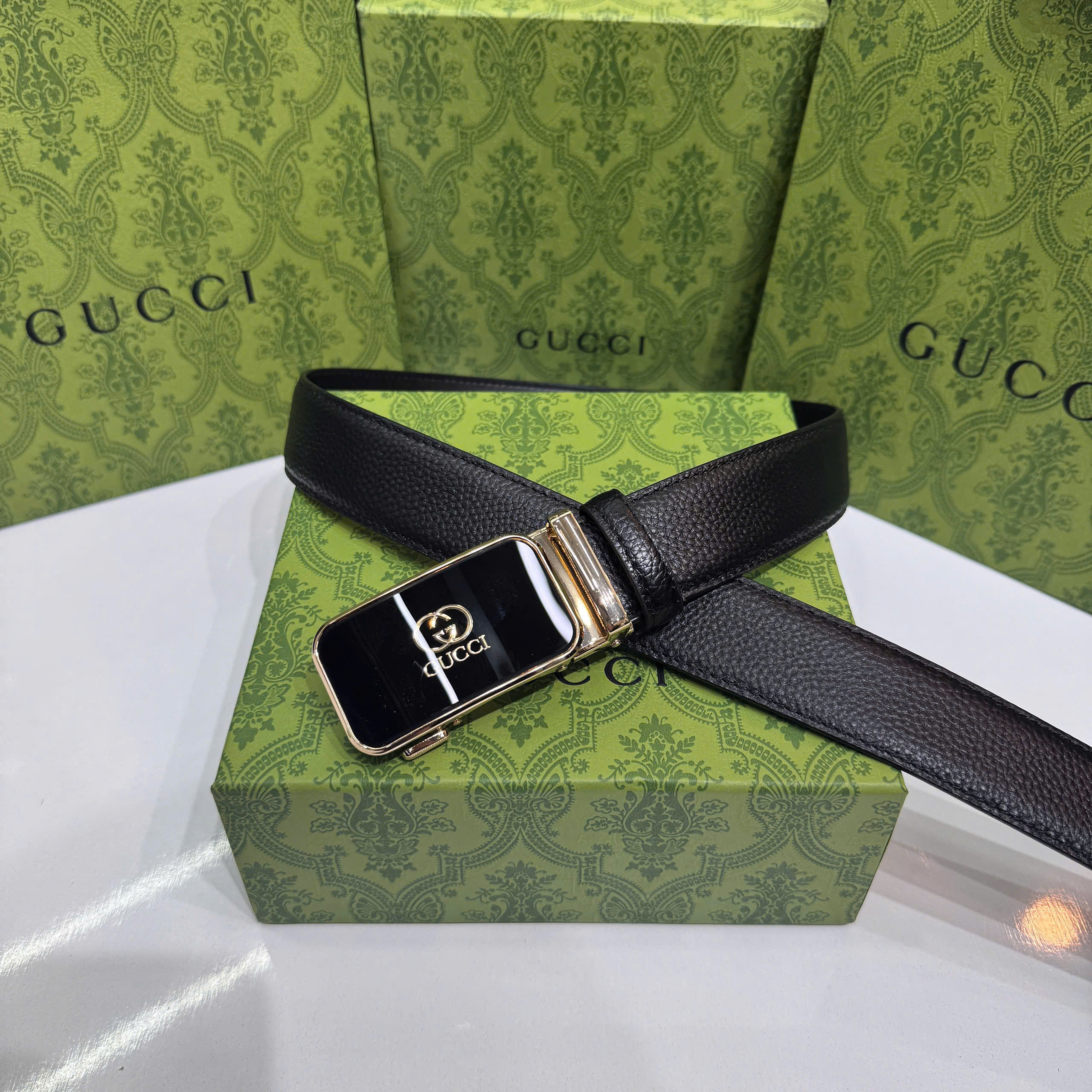 Thắt lưng Gucci đen trơn mặt kim loại bóng_thumbnail_6
