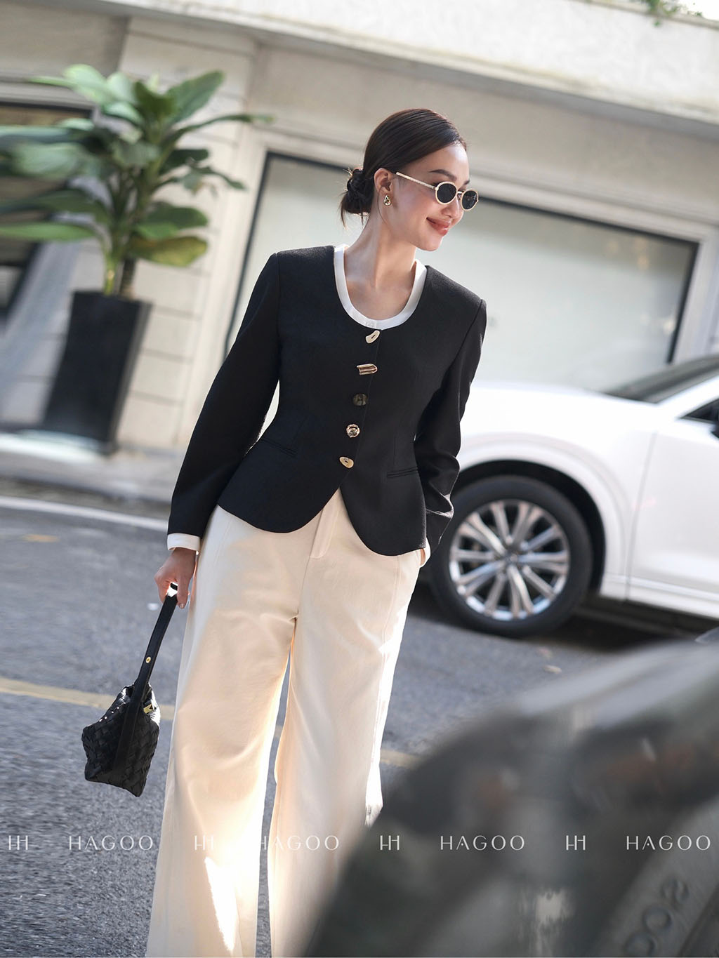 Blazer cổ tròn tay phồng HAGOO_thumbnail_7