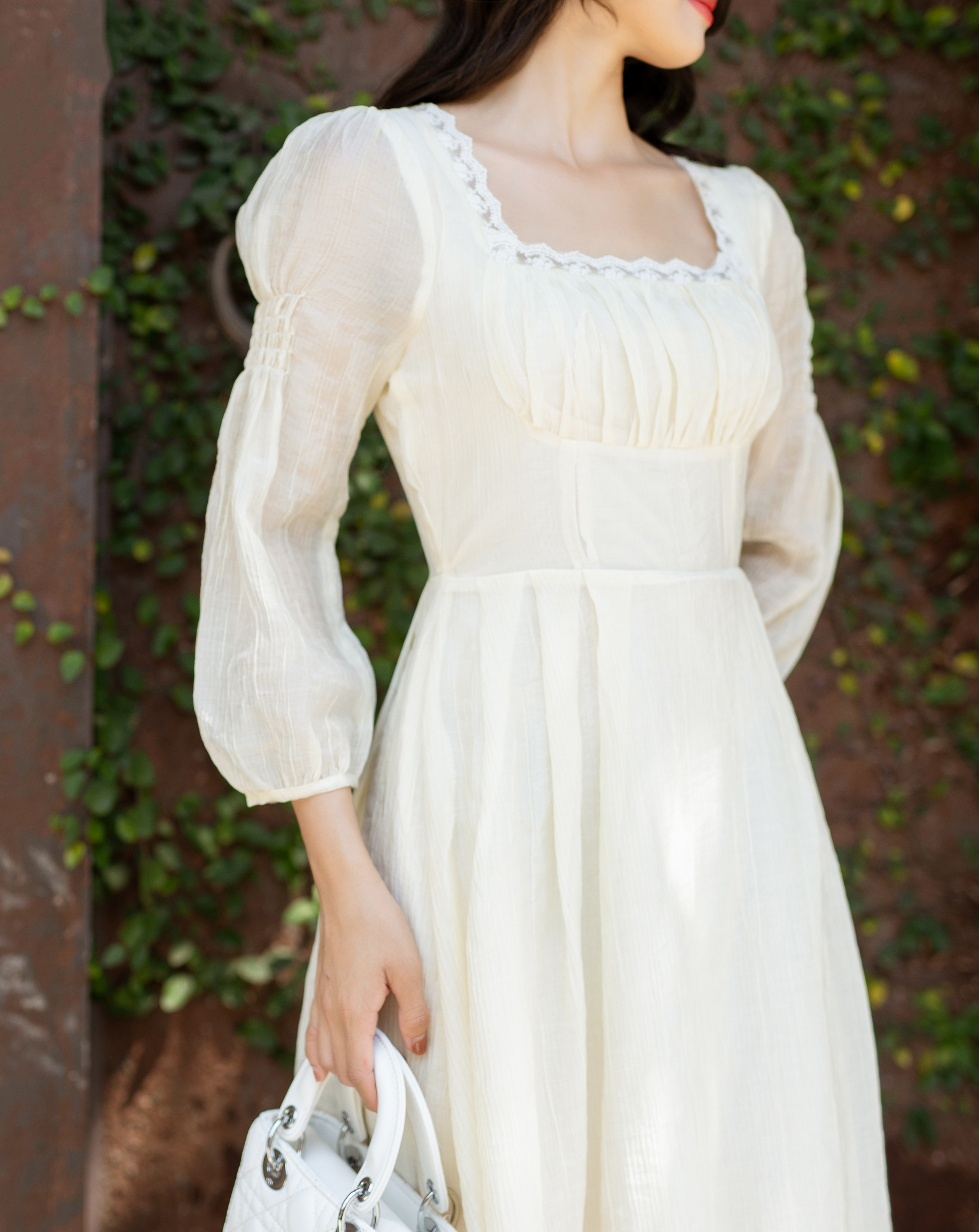 Đầm midi tay dài cổ U phối ren ngực_thumbnail_5