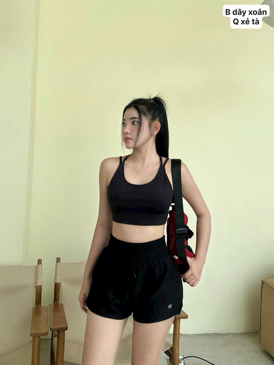 Quần Đùi Thể Thao Boxer 2 Lớp Xẻ Tà Cột Dây