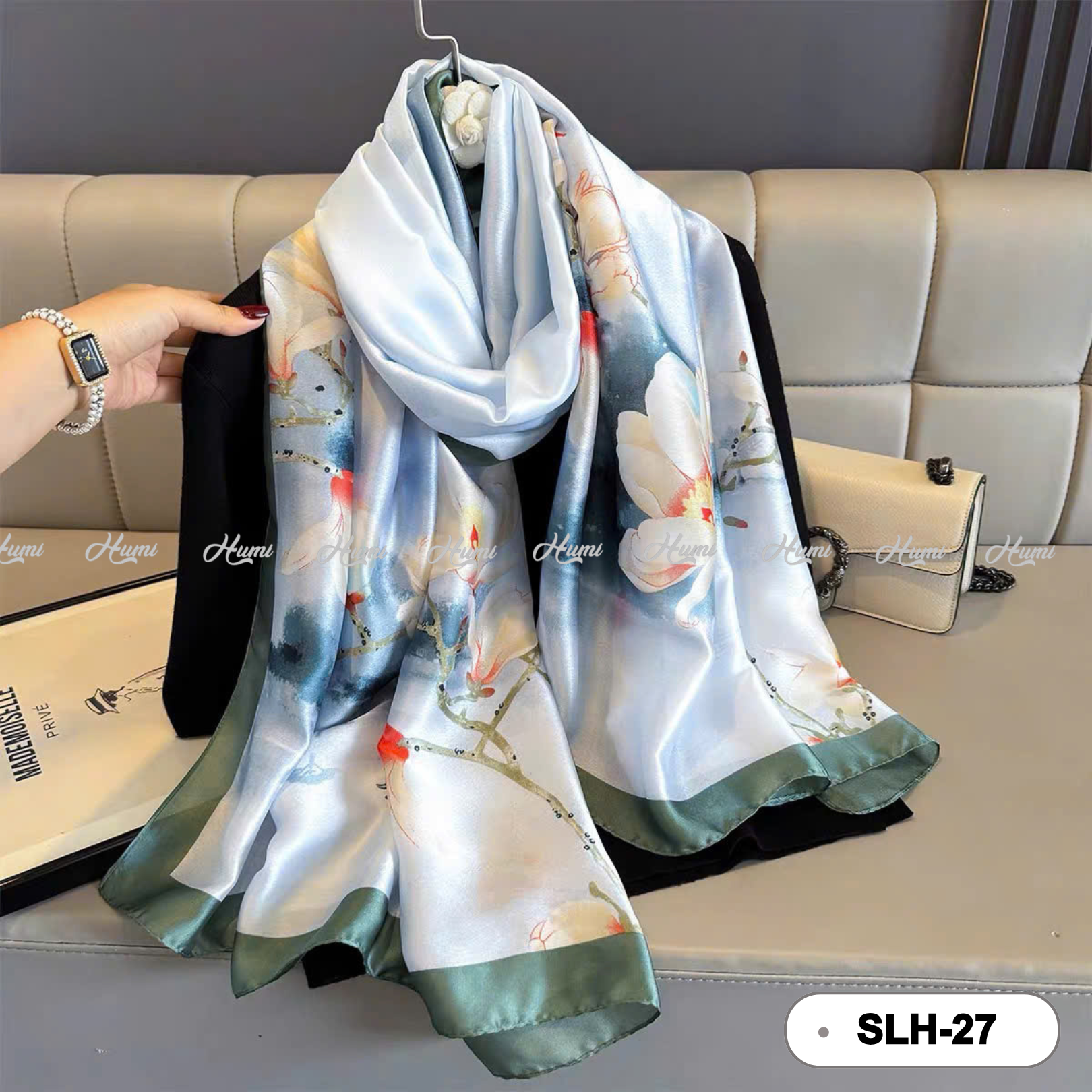 KHĂN CHOÀNG LỤA (SLH27)