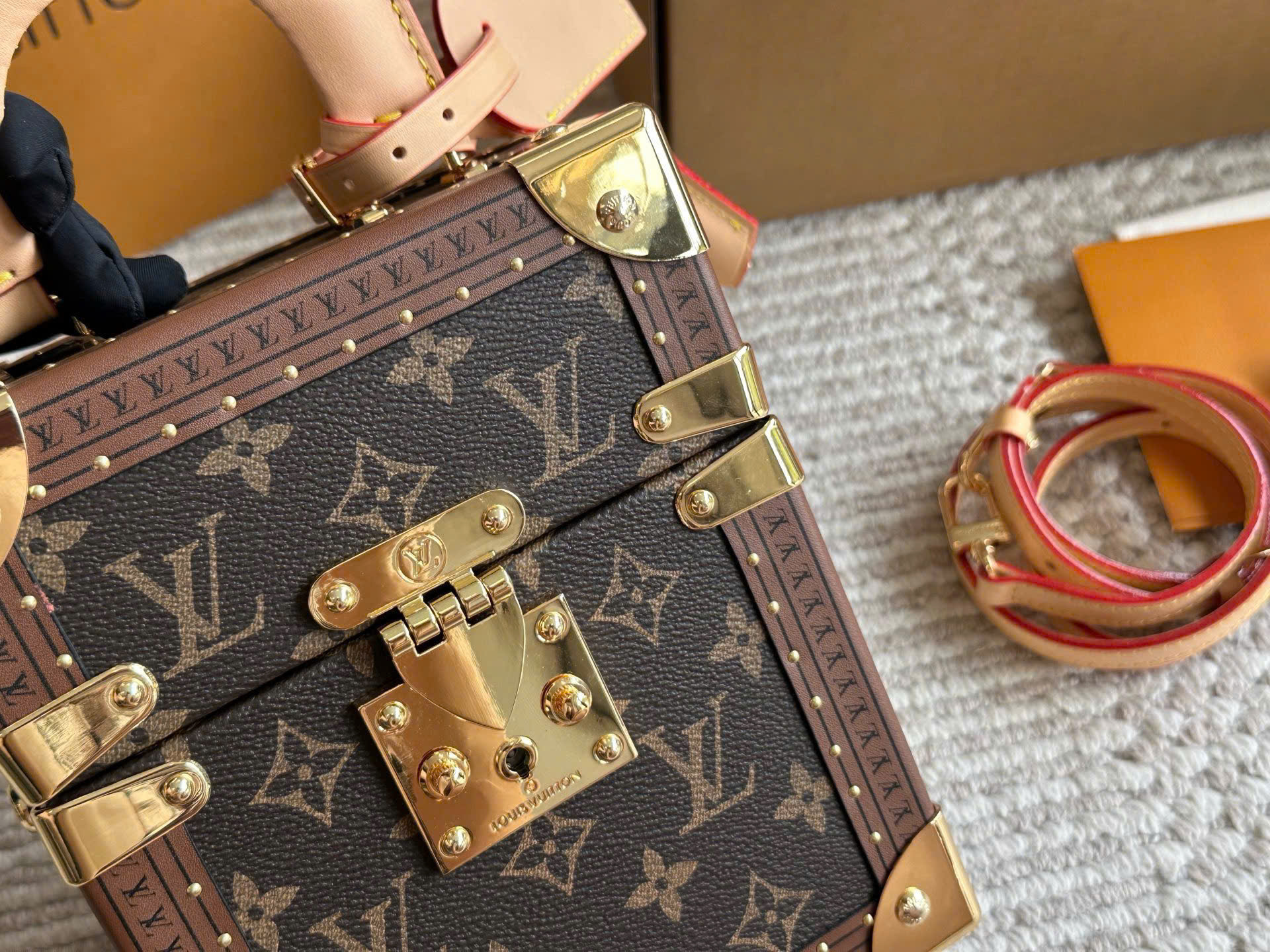 ✅ Lv camera box Nguyên bản 🔥🔥_thumbnail_4