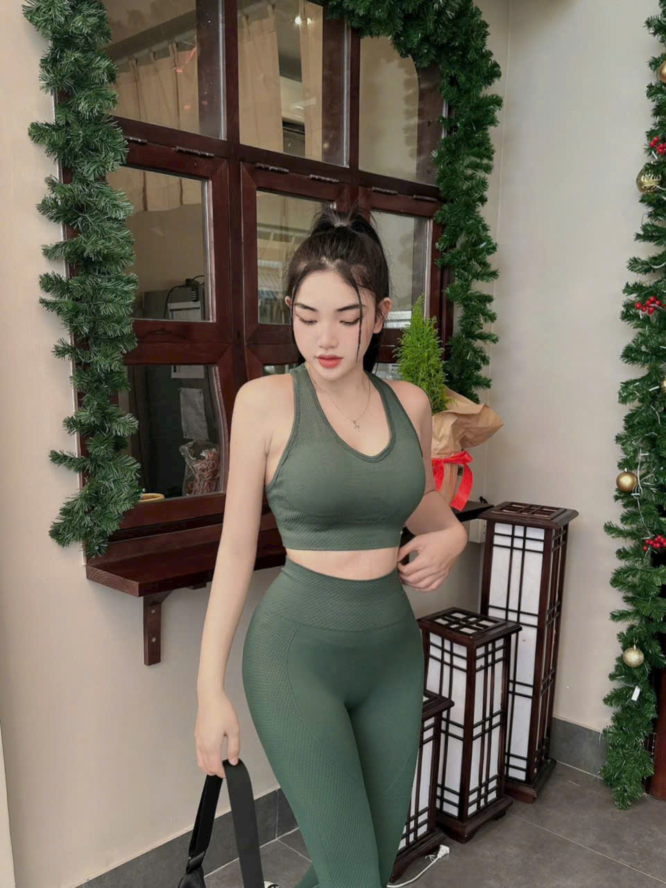 Bộ Quần Áo Thể Thao Tập Gym Yoga Nữ Dáng Dài Ba Lỗ Basic, Chất Dệt Mềm Mịn_thumbnail_9