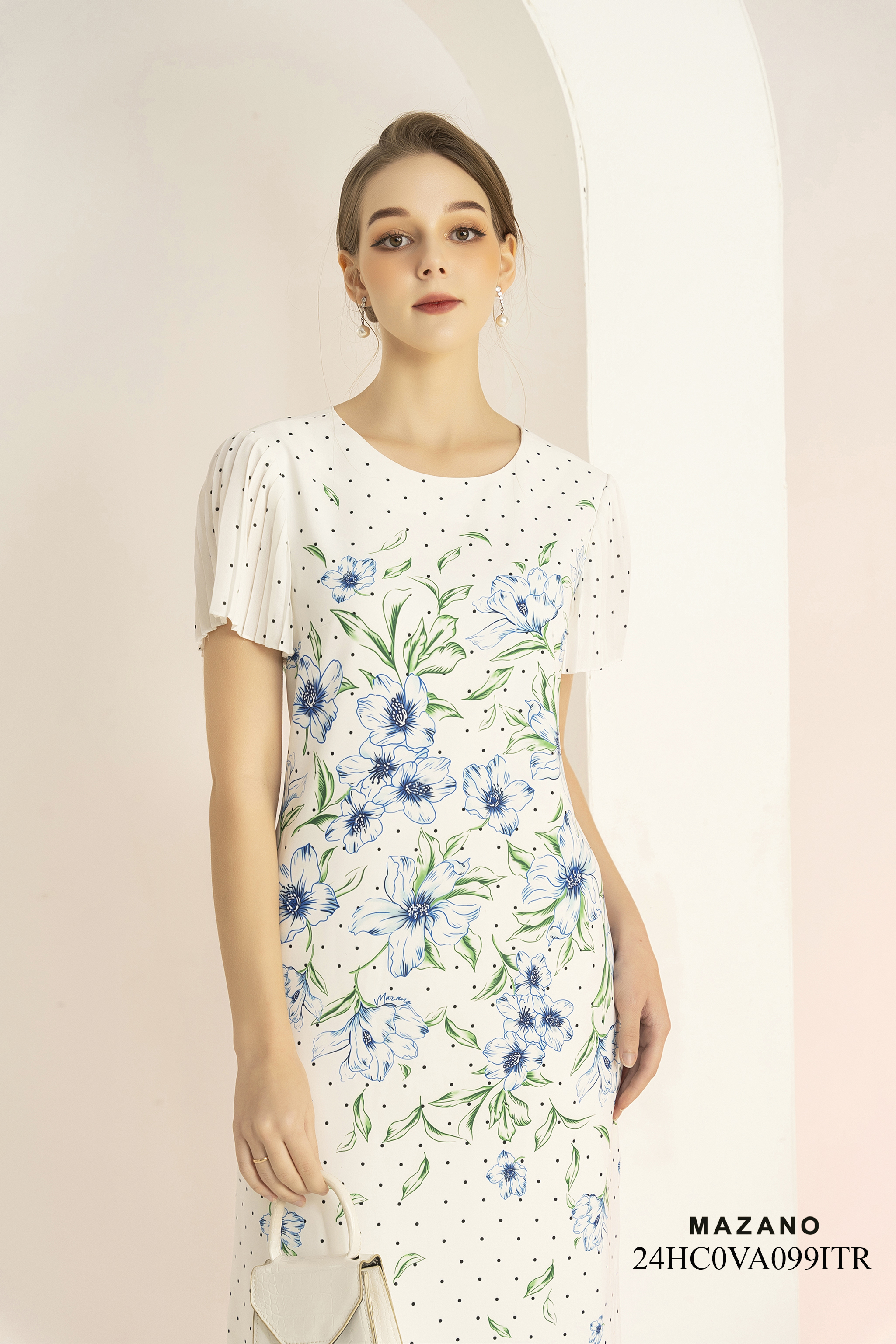 Váy Đầm Suông Vải thô mỏng Hoạ tiết hoa cách điệu chấm bi Cổ tròn Tay dập ly Dài qua gối_thumbnail_2