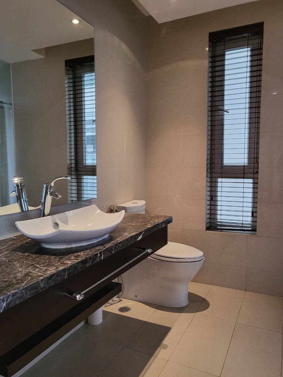 Cho thuê căn hộ 3PN duplex, view thoáng mát tại chung cư One Verandah._thumbnail_3