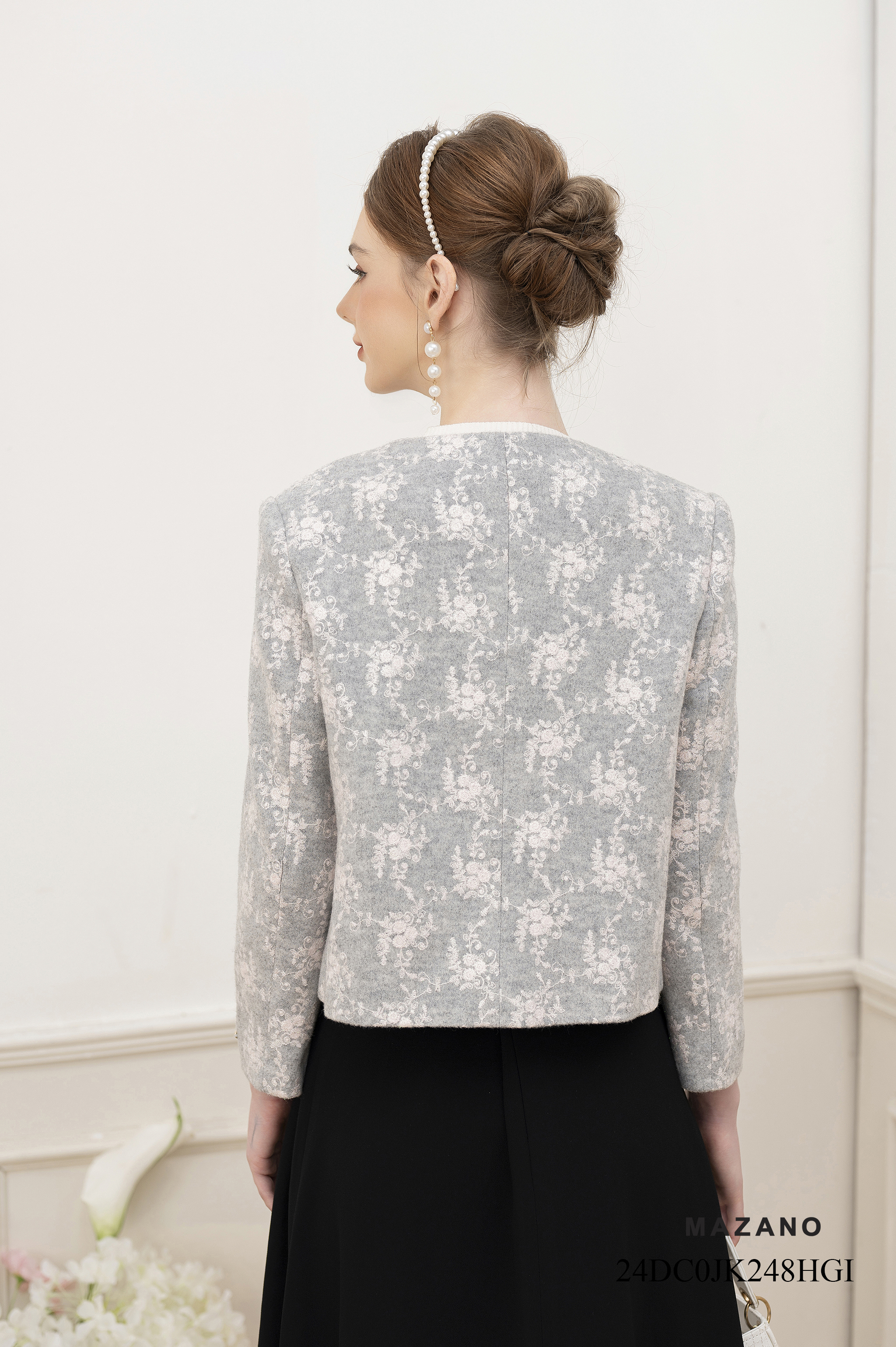 Áo khoác ngắn Suông Vải dạ  thêu hoa cách điệu Dài dưới eo JK248HGI_thumbnail_3