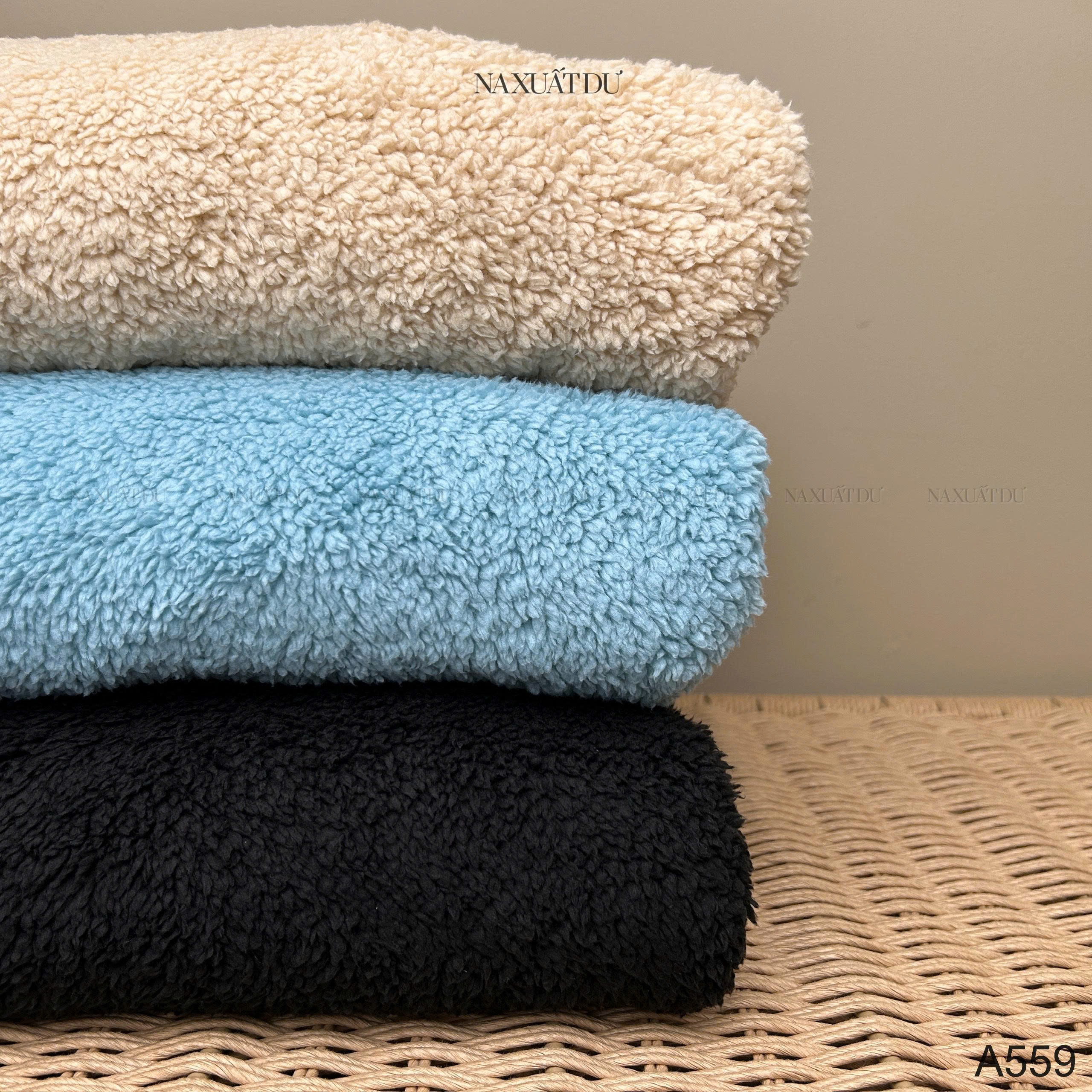 Set 2 Áo lông cổ có dây kéo unisex 