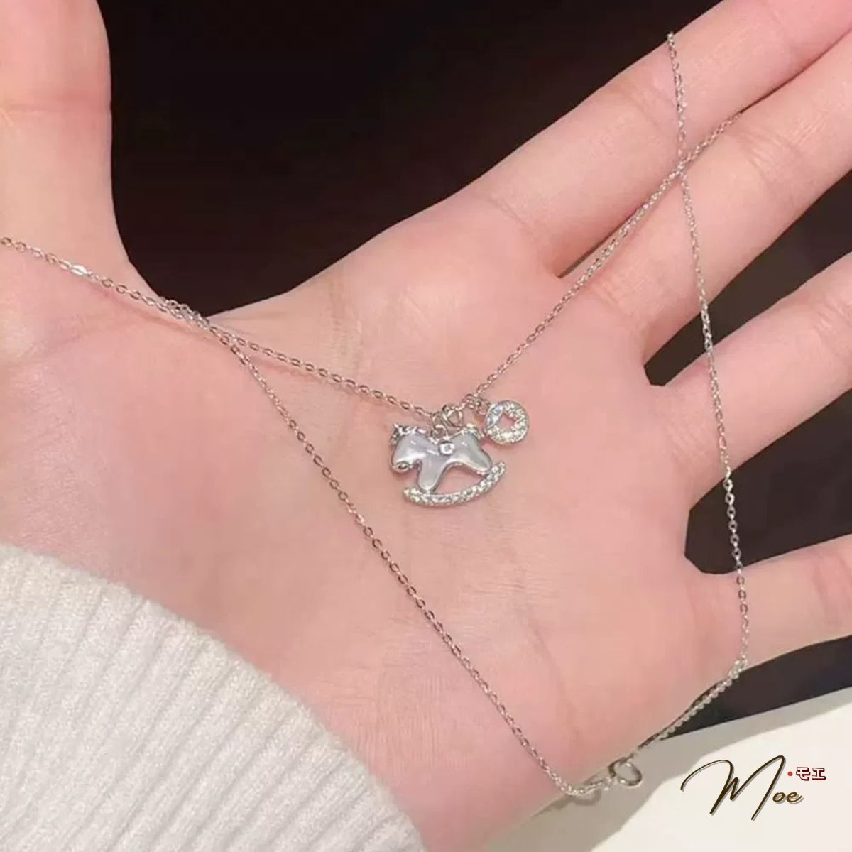 D284 - Dây chuyền ngựa gỗ pha lê may mắn_thumbnail_1