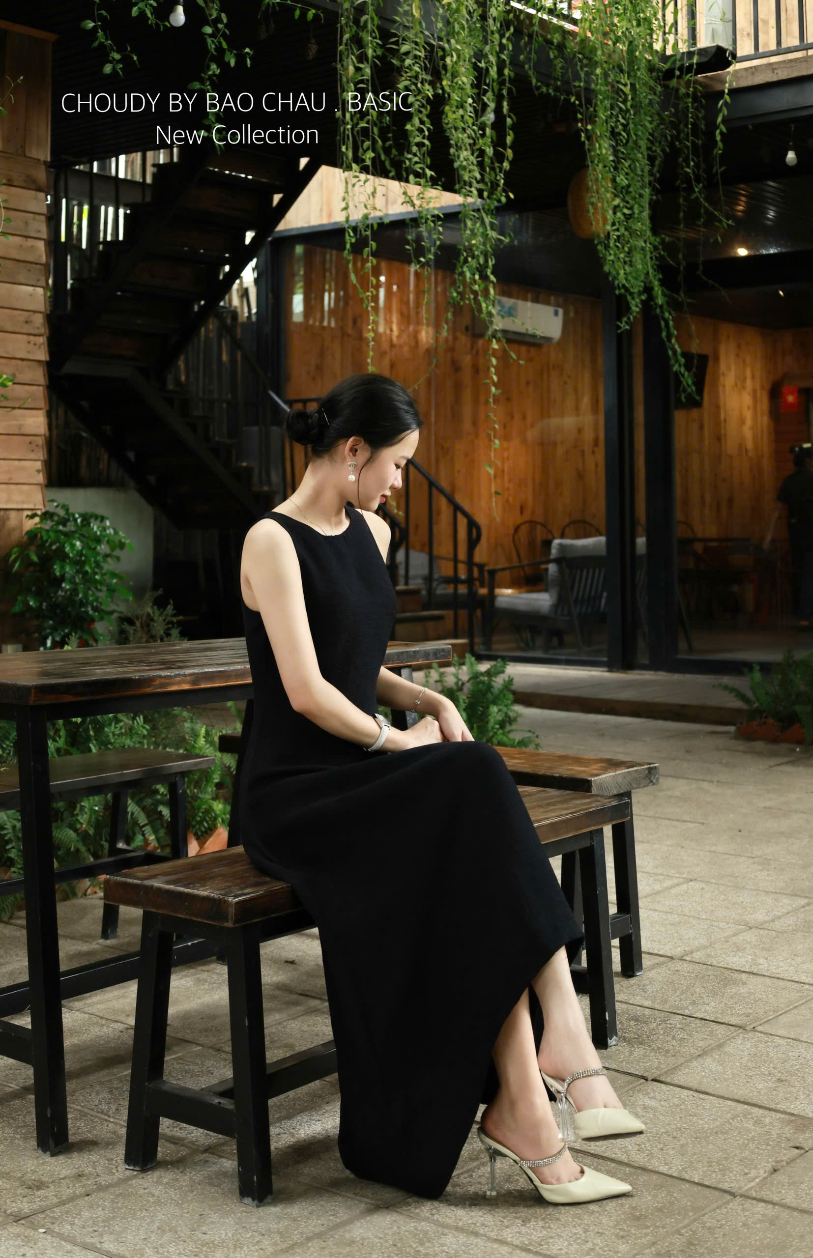 U660 ĐẦM ĐEN SUÔNG_thumbnail_2