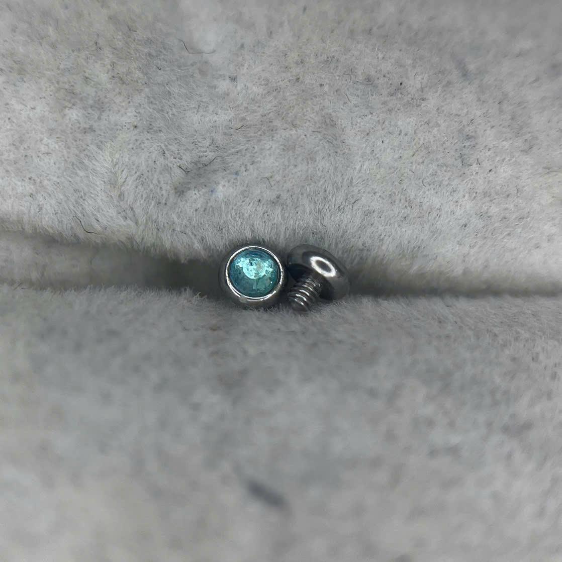 Charm cấy thép y tế xanh nhạt s3