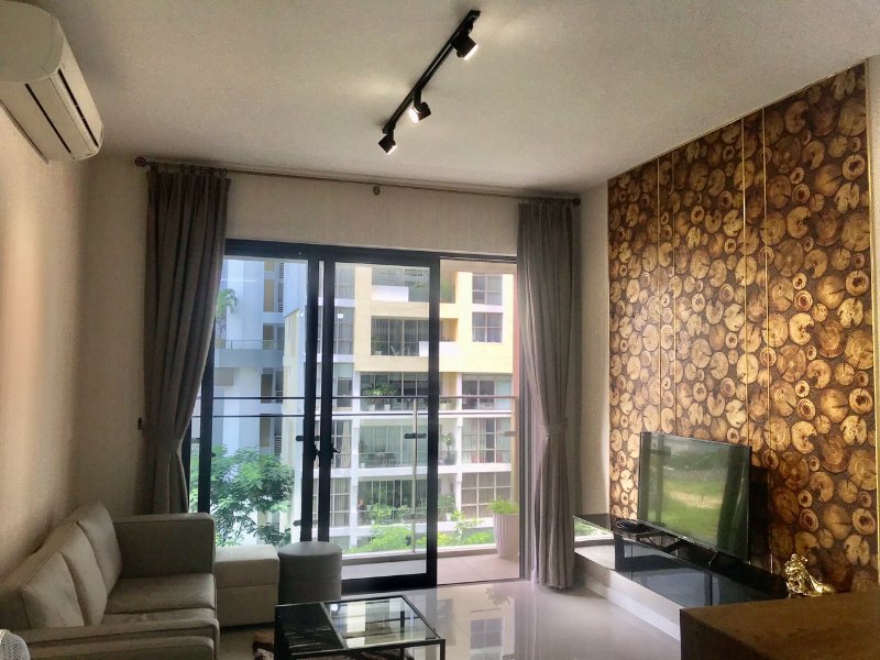 Thuê nhanh căn hộ 1 phòng nhủ Estella Heights, tầng cao view lung linh