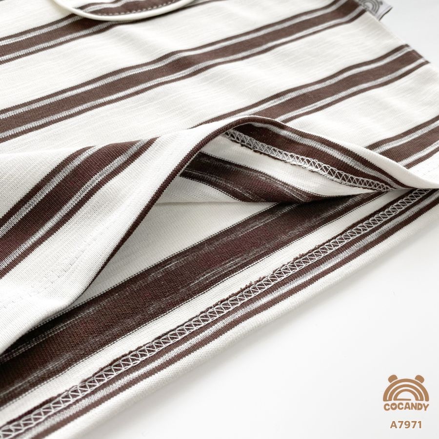 Áo cộc kẻ NÂU cổ tròn túi ngực CCD_thumbnail_3