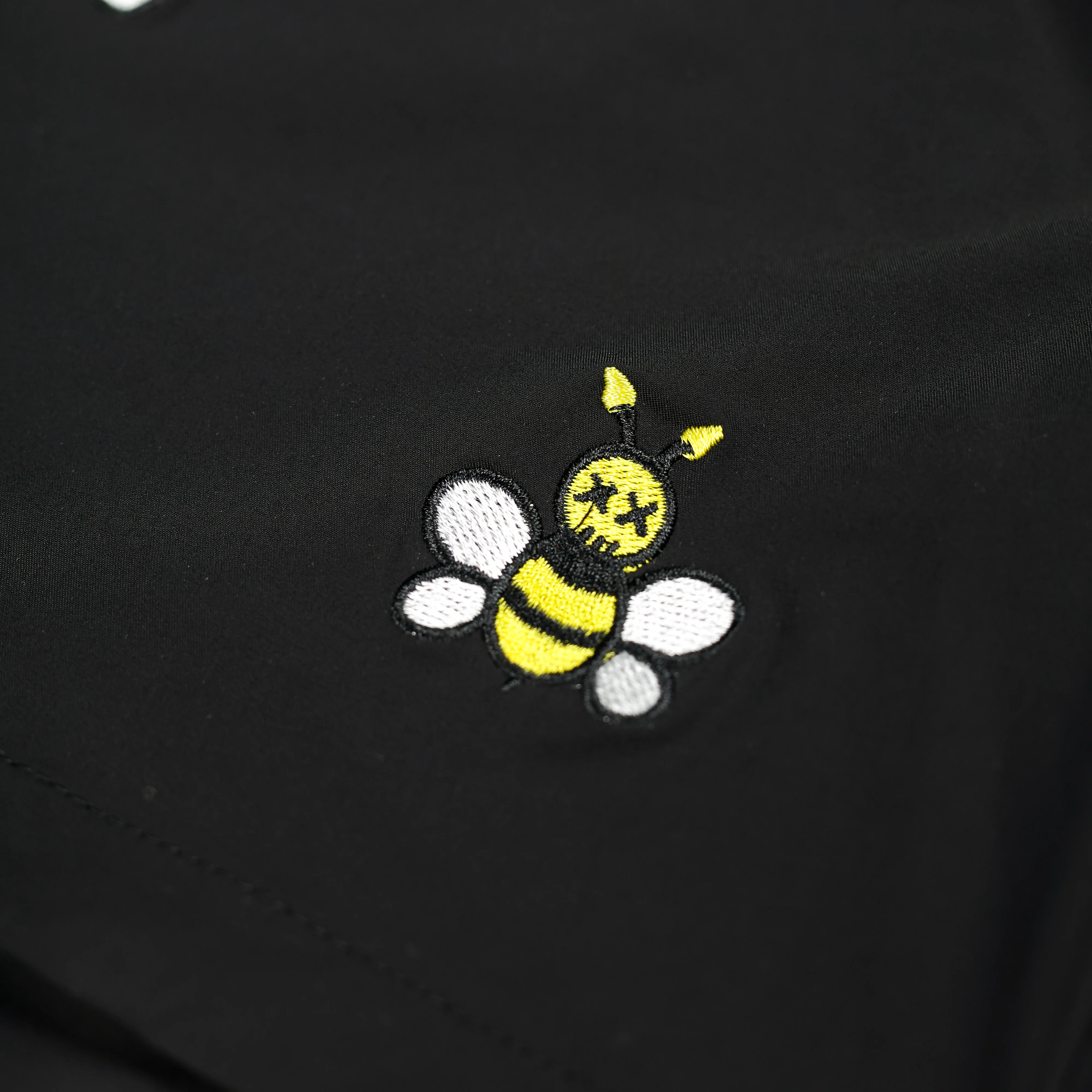 Short Dior gió thêu ong vàng_thumbnail_4