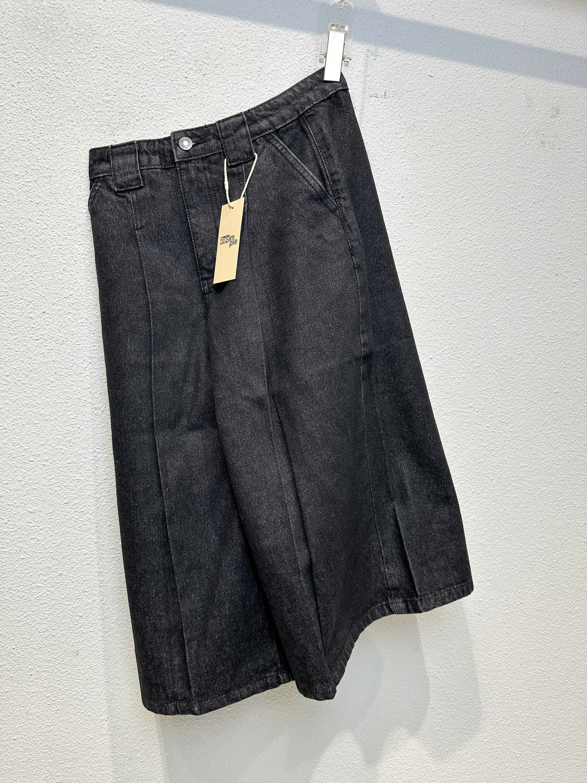 QUAN SHORT RESIMPLE_thumbnail_13