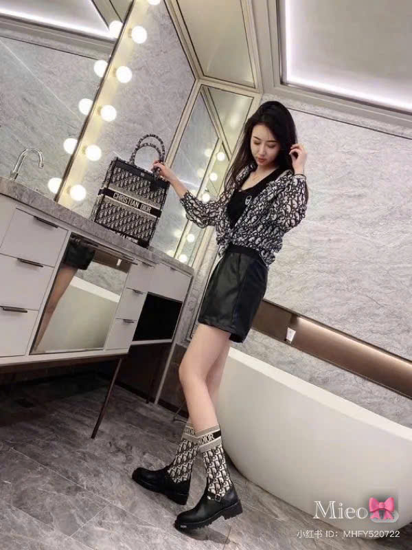 Bots len cổ len DIOR HIỆU_thumbnail_2