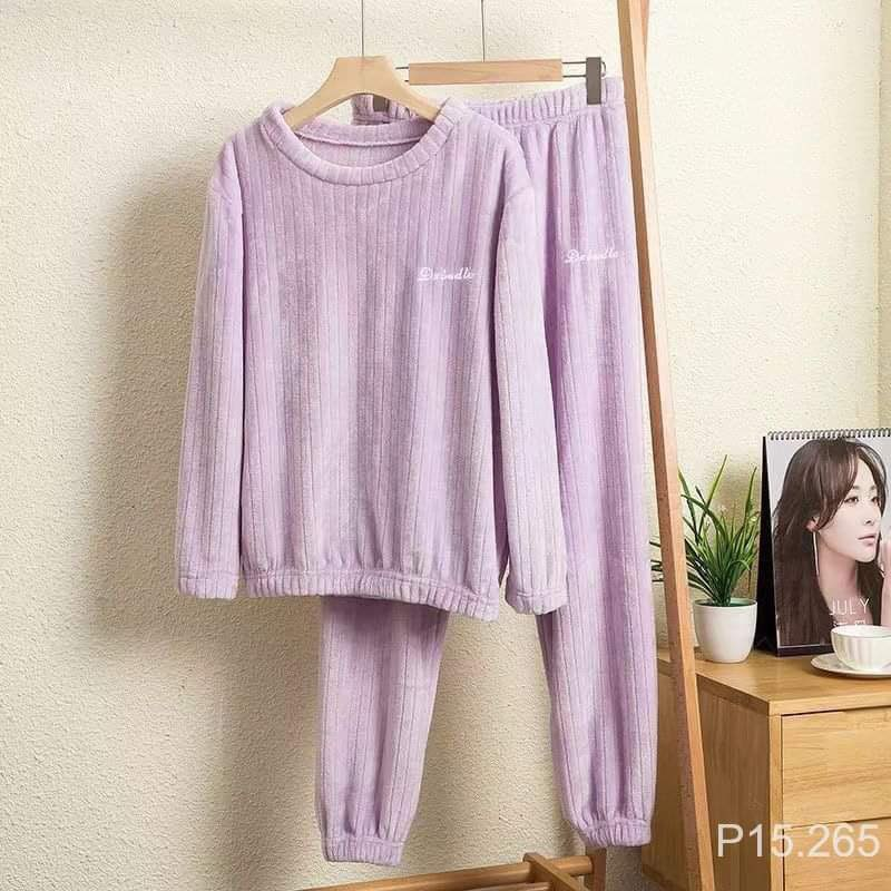Bộ đồ nữ size S