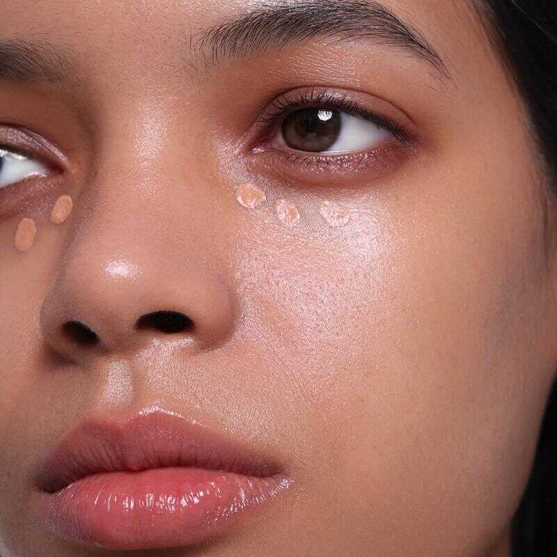 Issy Under-Eye Brightening Fluid_thumbnail_4