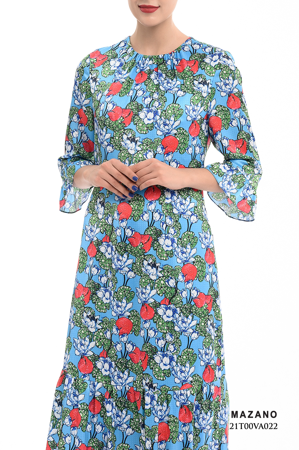 Đầm nền xanh họa tiết tay lỡ loe cách điệu_thumbnail_4