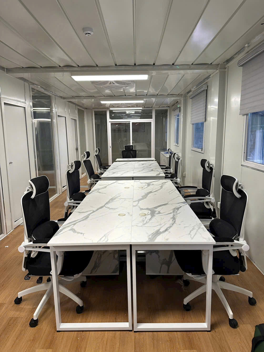 Bàn Họp LX10 - Giá Liên Hệ 0986 987 227