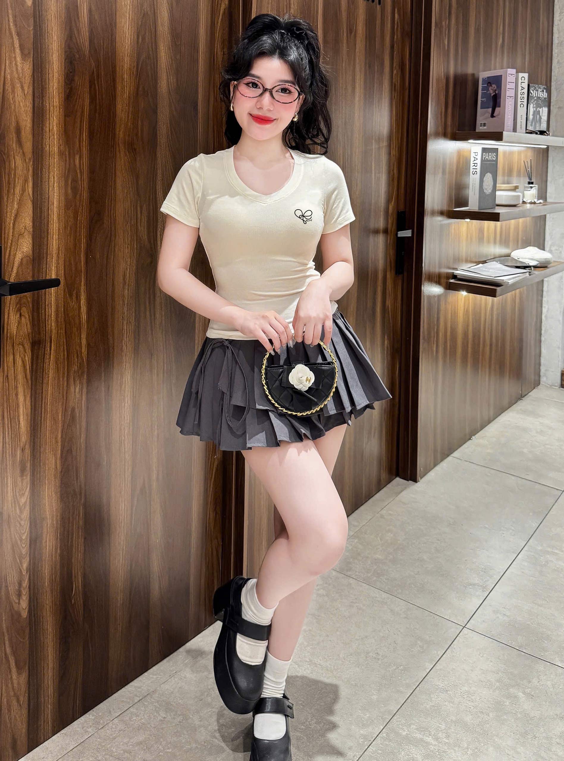 Áo thun nữ cổ tim ôm body Beezy 2489 form ôm 100% Visco dễ phối đồ thoáng mát thấm hút mồ hôi size S M L_thumbnail_7