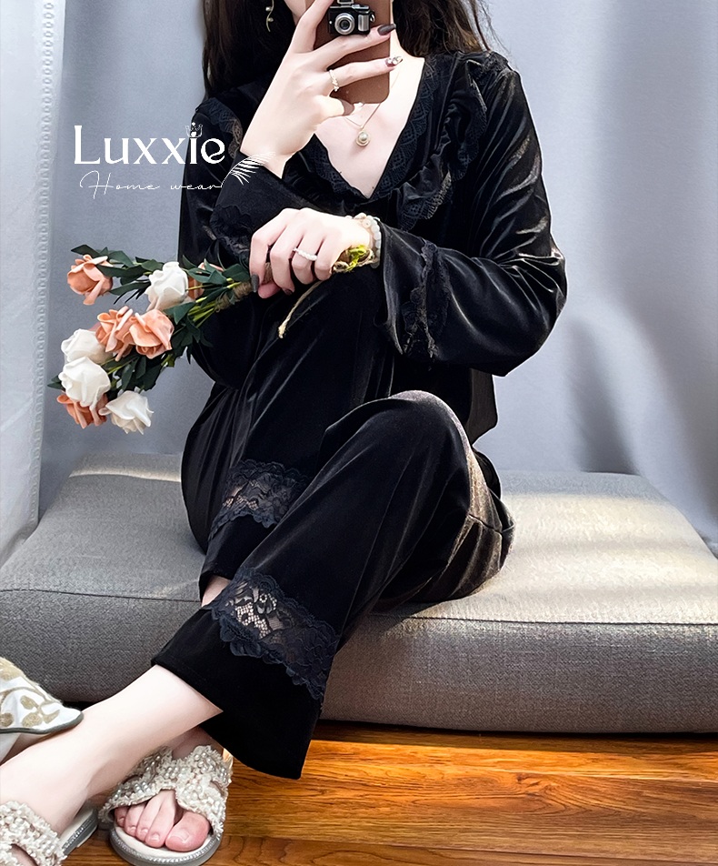 NHUNG38 Bộ ngủ nhung phối ren cổ lục_thumbnail_4