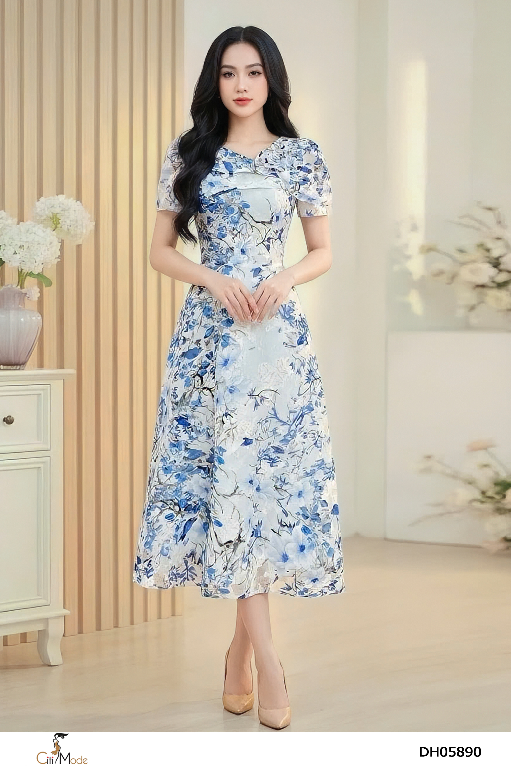 Đầm xòe hoa xanh, cổ lệch, đính hoa , xếp ly bong cổ