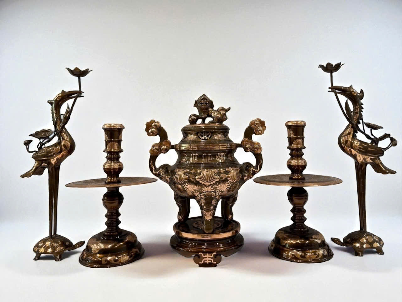 Bộ ngũ sự cao 50cm đúc đồng đỏ hoa văn sòi cạo màu hoa văn 