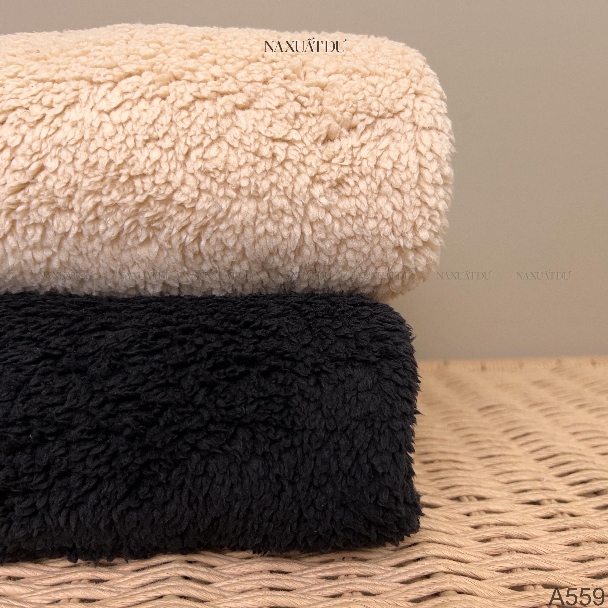 Set 2 Áo lông cổ có dây kéo unisex 