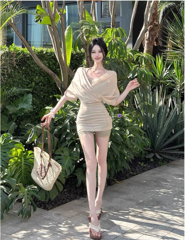 Áo liền quần hở lưng cổ chữ V chéo phong cách Pure Desire