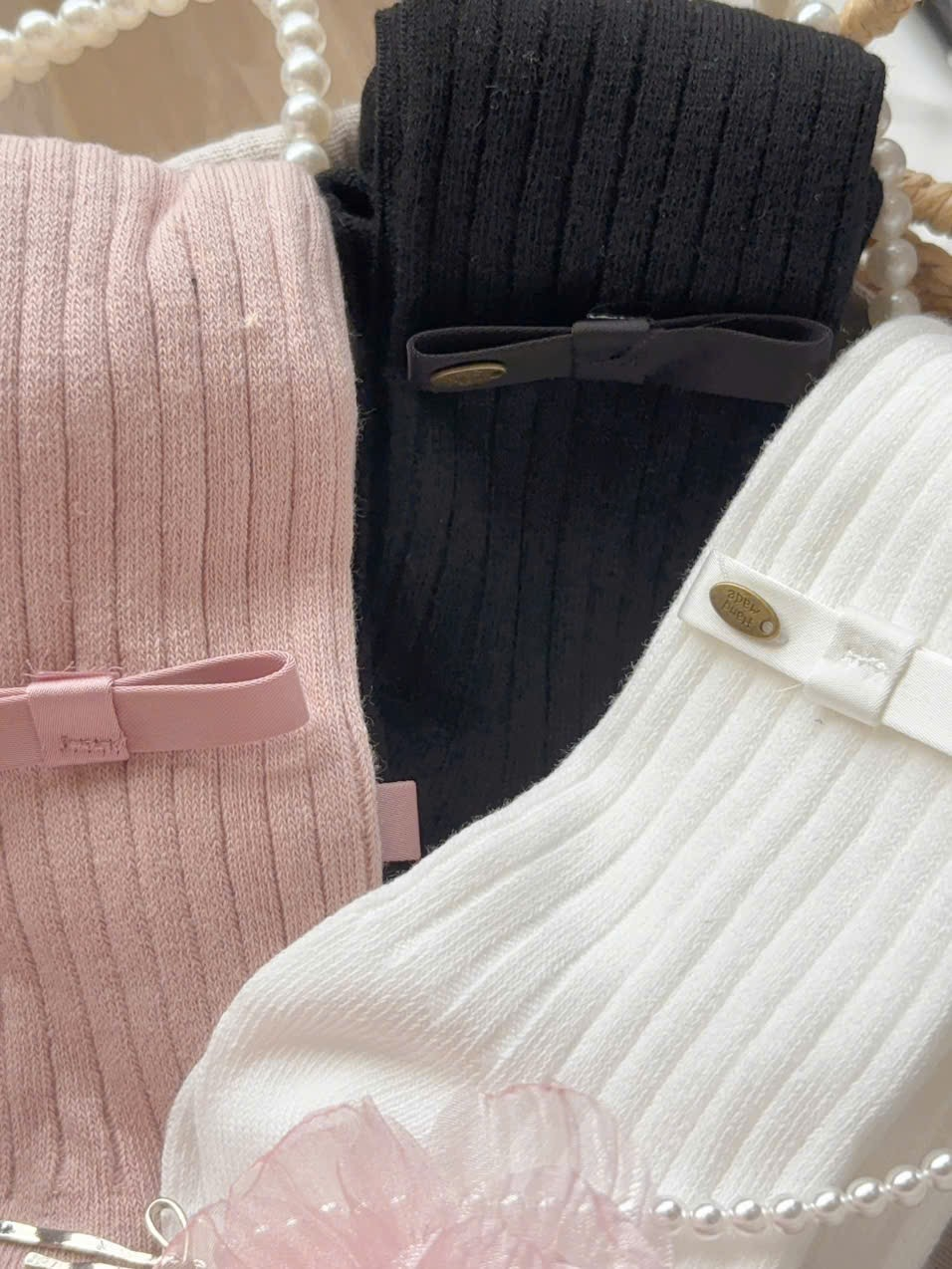 (T12) Quần tất màu đen đính nơ