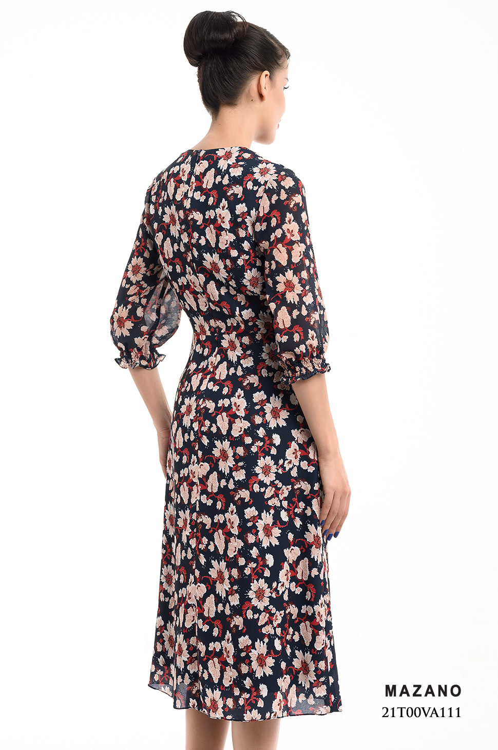 Đầm cổ tim chân rủ chun eo