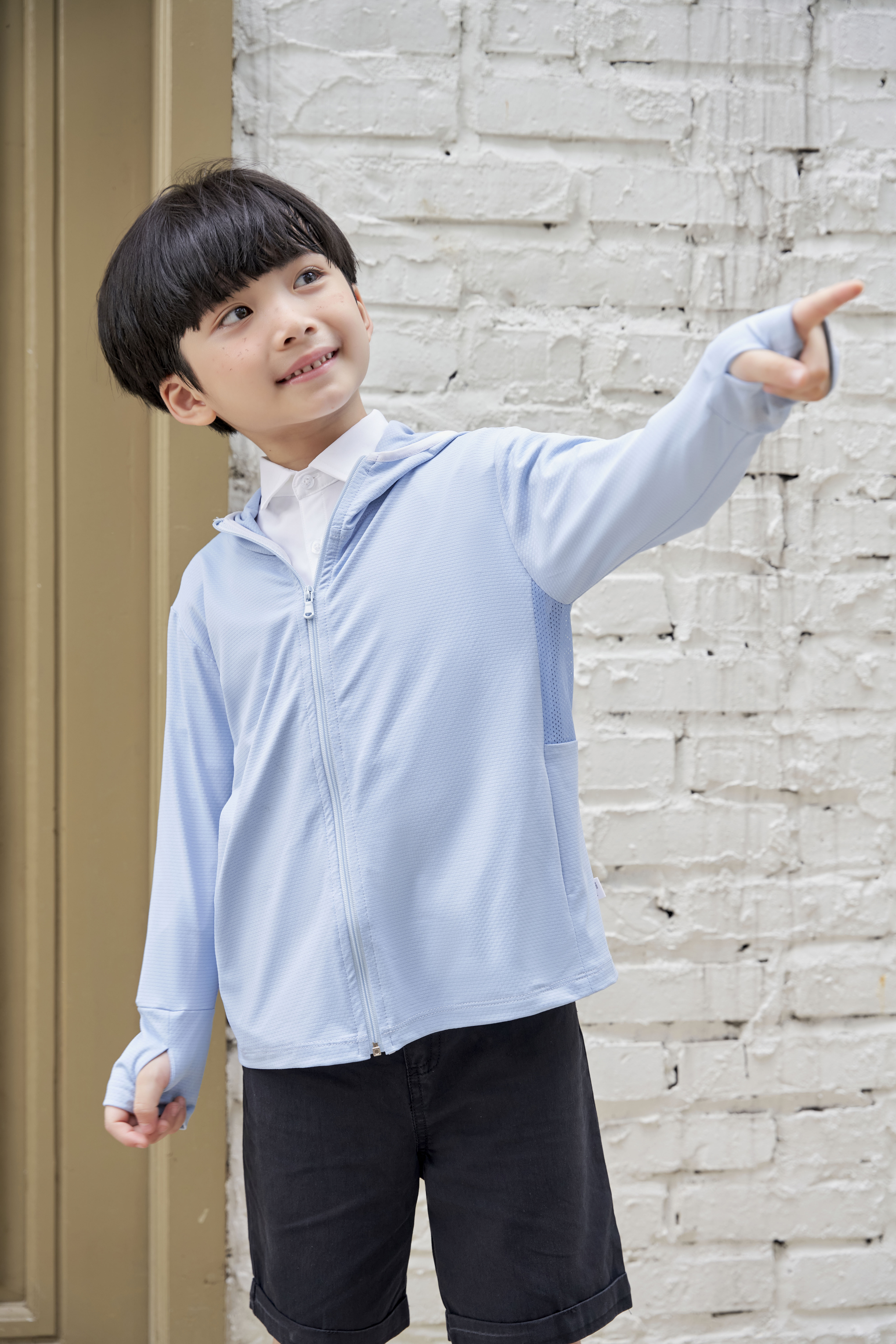 Áo chống nắng thông hơi