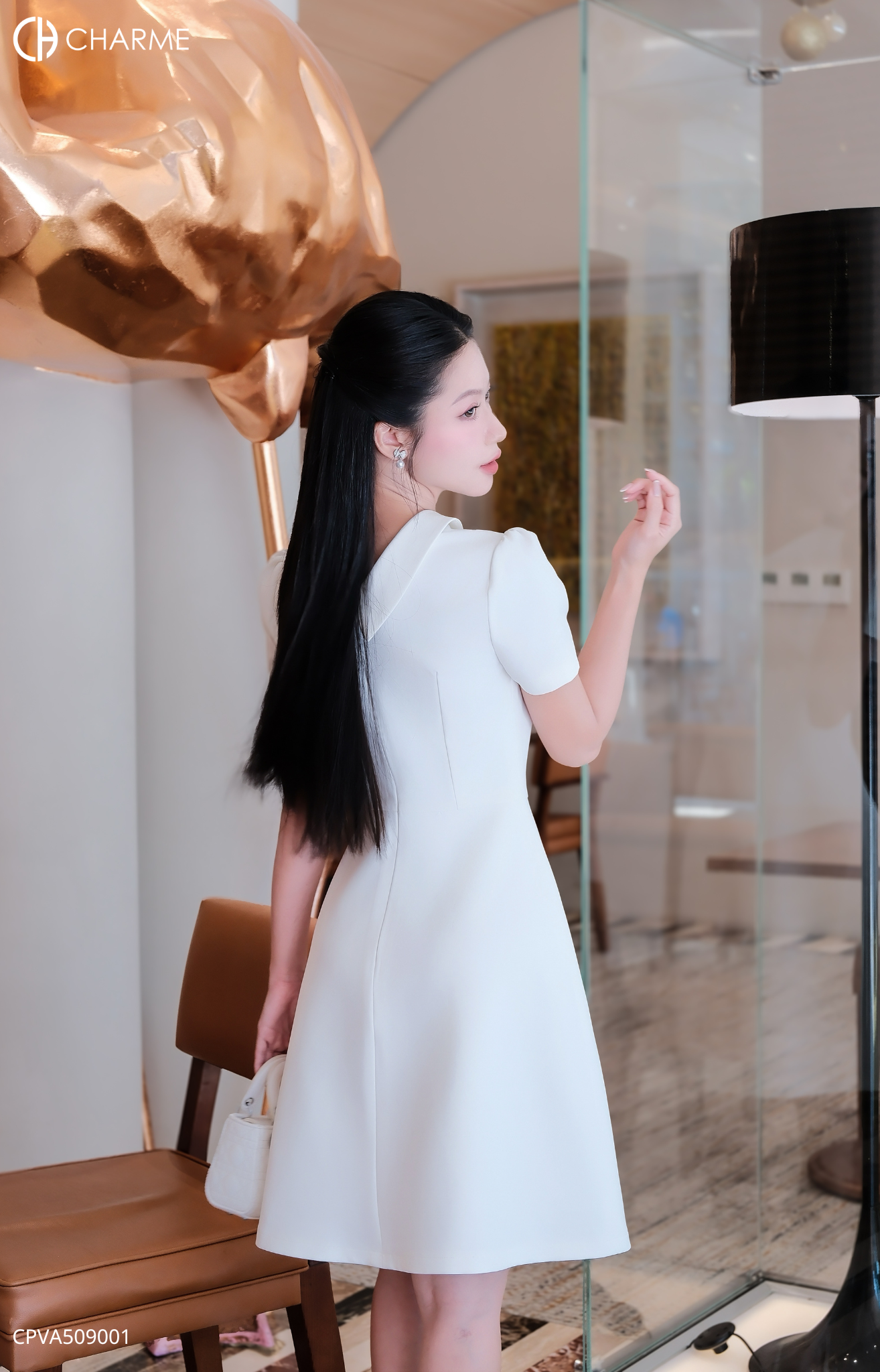 Váy cổ kiểu hoa ngực_thumbnail_3