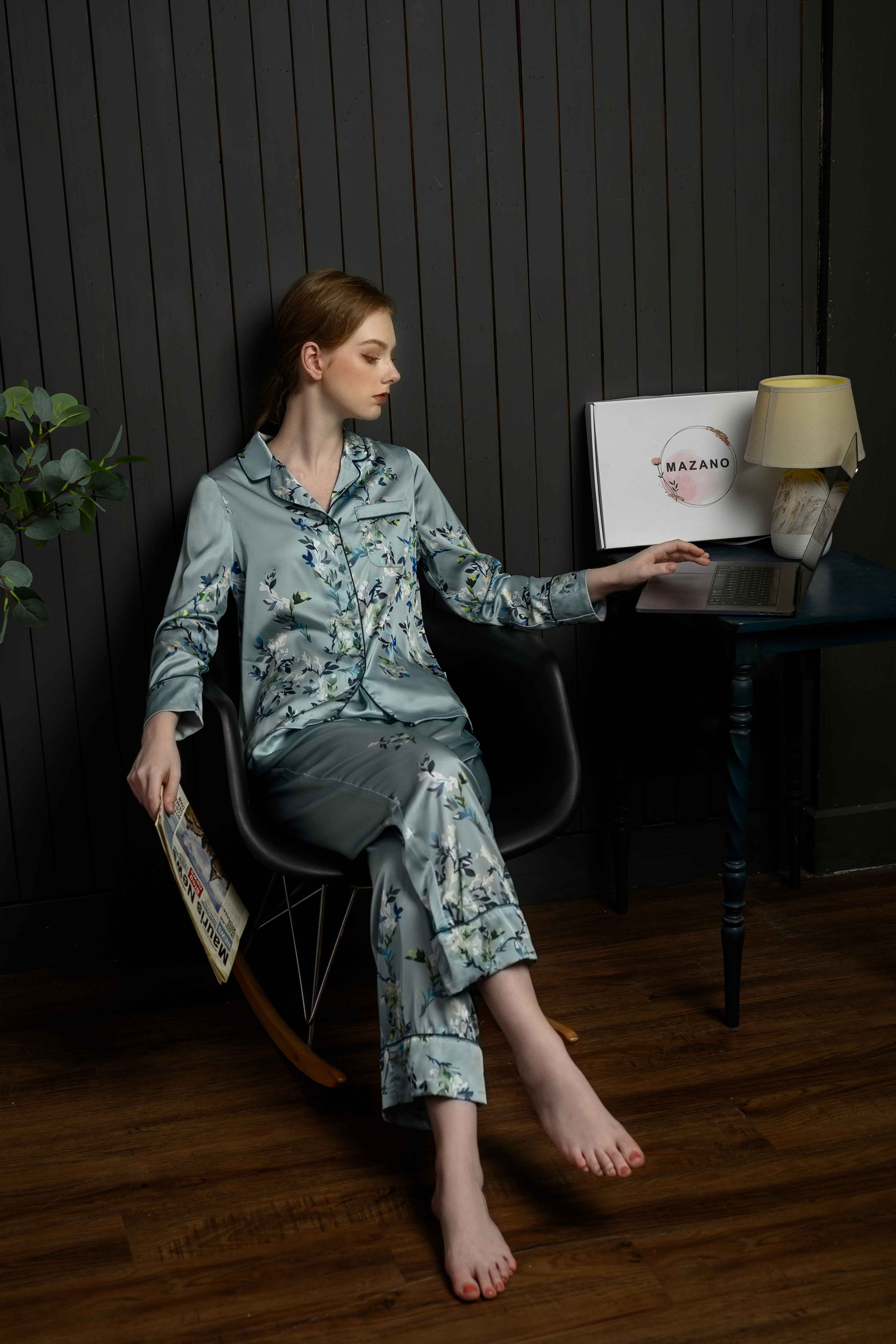 Bộ lụa xanh họa tiết dài tay_thumbnail_3