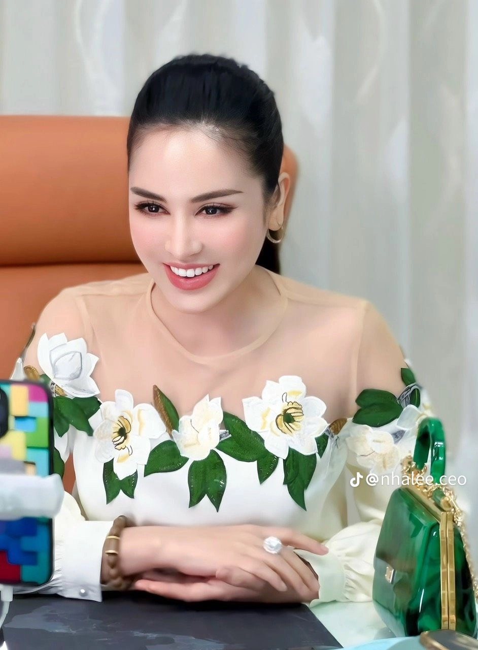 Áo Thêu Hoa S145_thumbnail_2