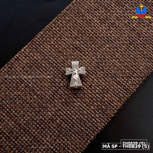 Thánh giá bạc xâu vòng 1x1.4cm