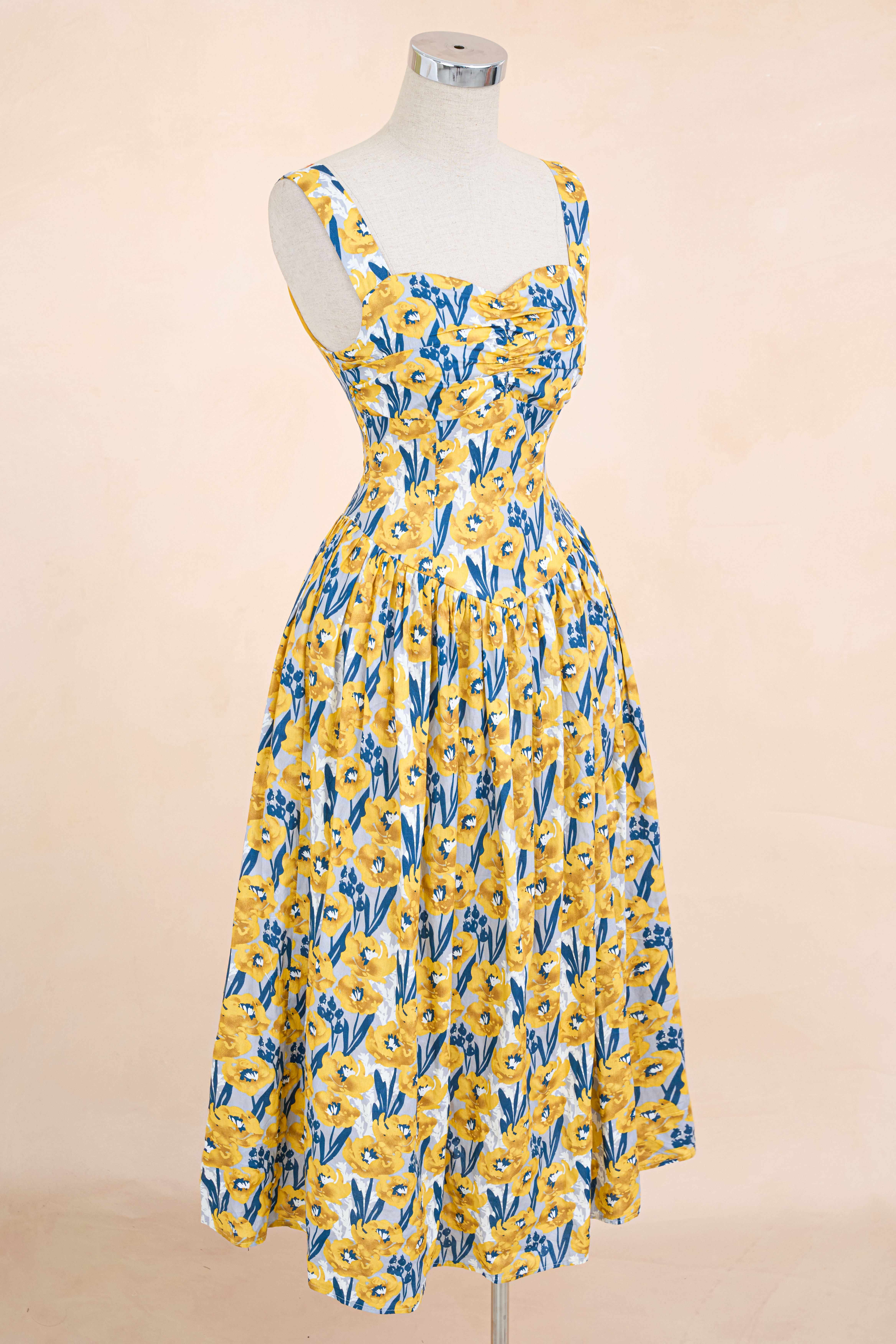 Đầm Hai Dây Hoa Lá Nhúm Ngực_thumbnail_13